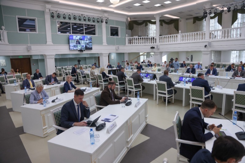 Текущий ремонт проведут в 328 дворах на Сахалине и Курилах.